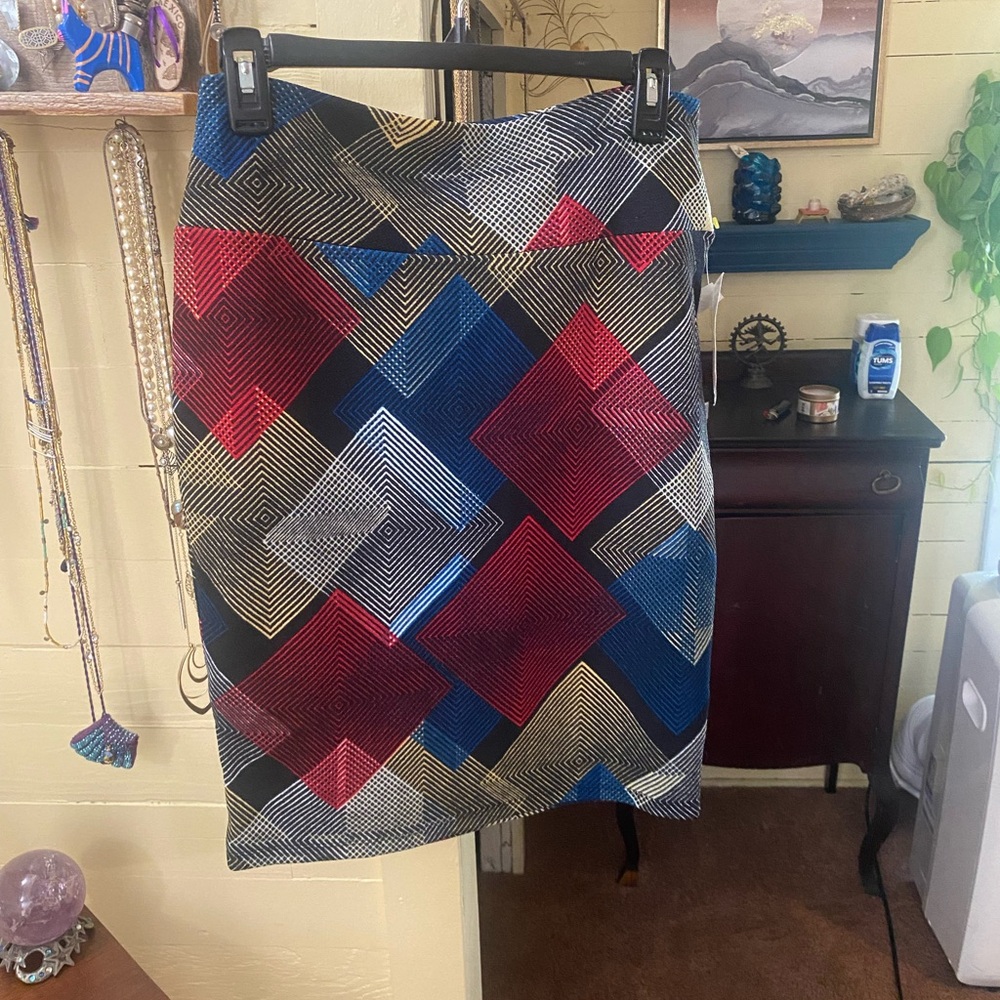 Geometric Patterned Skirt - Multicolor